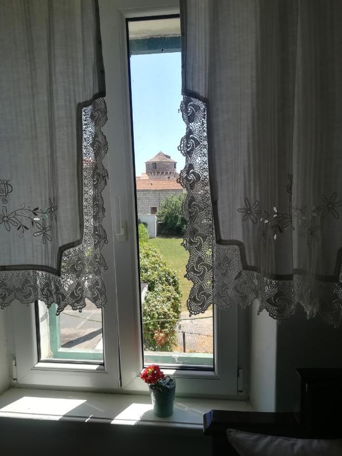 Dida Roko, Rustikalni Apartman S Terasom Kaštela エクステリア 写真
