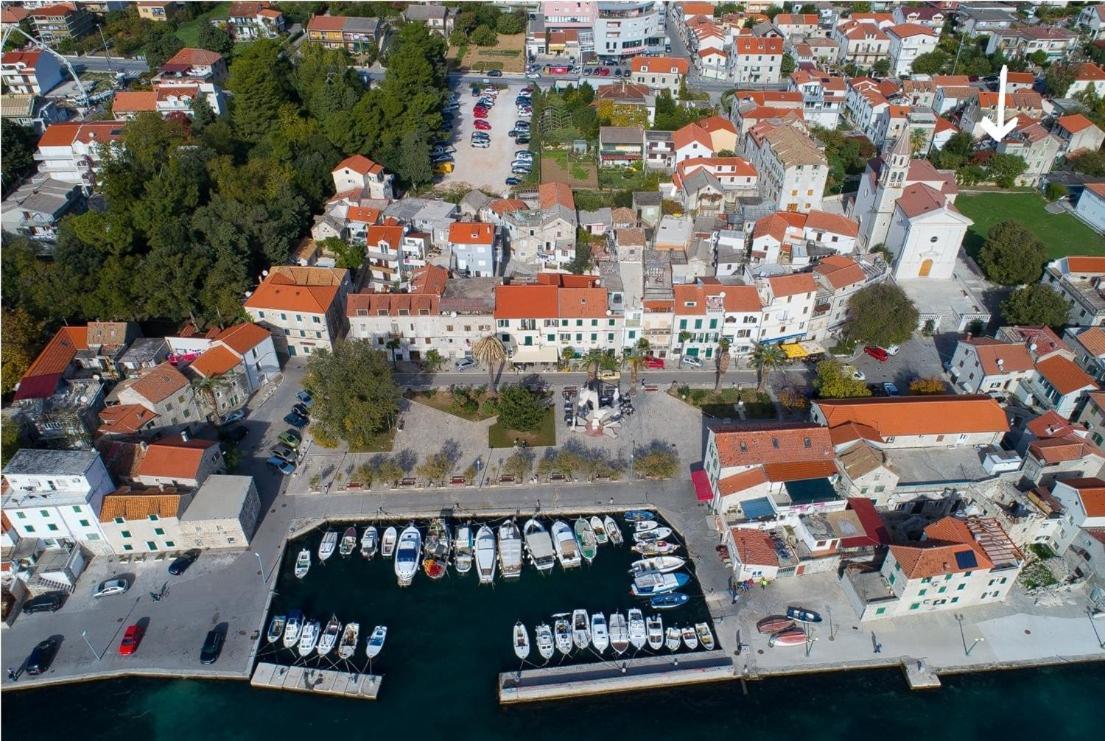 Dida Roko, Rustikalni Apartman S Terasom Kaštela エクステリア 写真