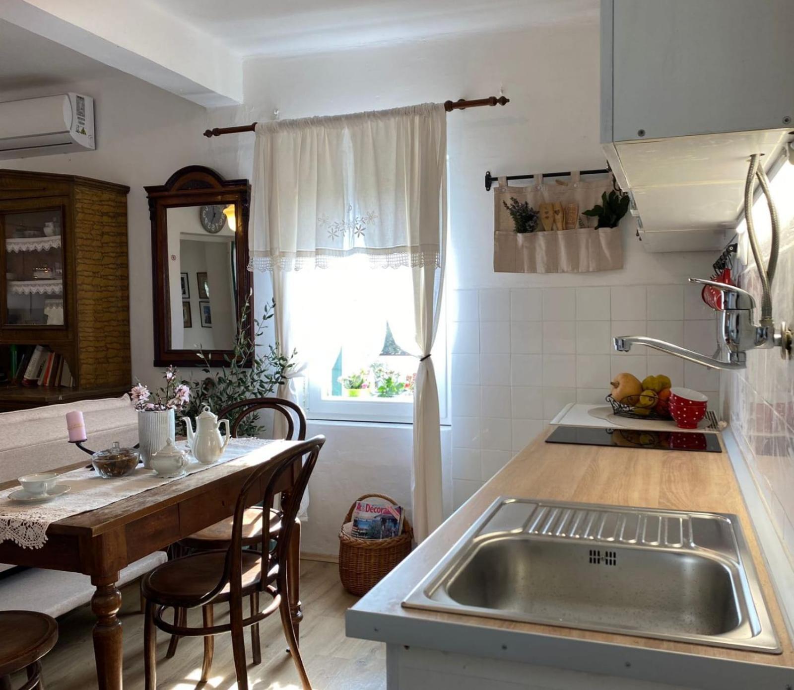 Dida Roko, Rustikalni Apartman S Terasom Kaštela エクステリア 写真